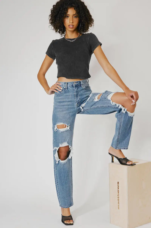 HIGH RISE DISTRESSED JEANS - 7867M